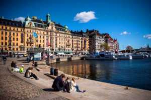 瑞典语难不难好学吗？许多外国人在瑞典讲瑞典语！