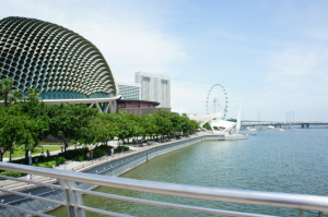 新加坡担保移民哪些那些条件，移民新加坡有哪些优势？
