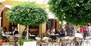 希腊移民的生活让人神往，看消费水平就知道了！