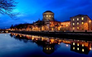 英国脱欧，爱尔兰移民迎来高峰，逆天福利了解一下！