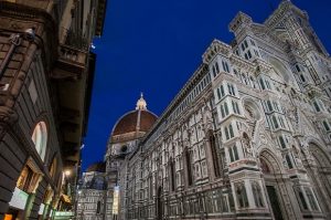 意大利投资移民是否可以在意大利找工作？