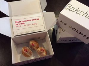 立陶宛少年为立身硅谷，乔装成送餐员