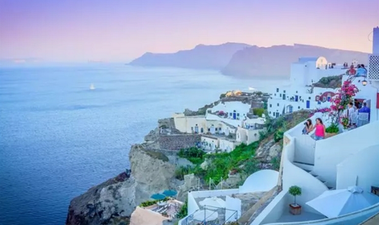 日本政府为吸引富人游客 拟发1年日本签证